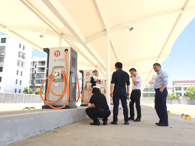 星澤機(jī)電與能科充電樁攜手共同開(kāi)拓湖南市場(chǎng)